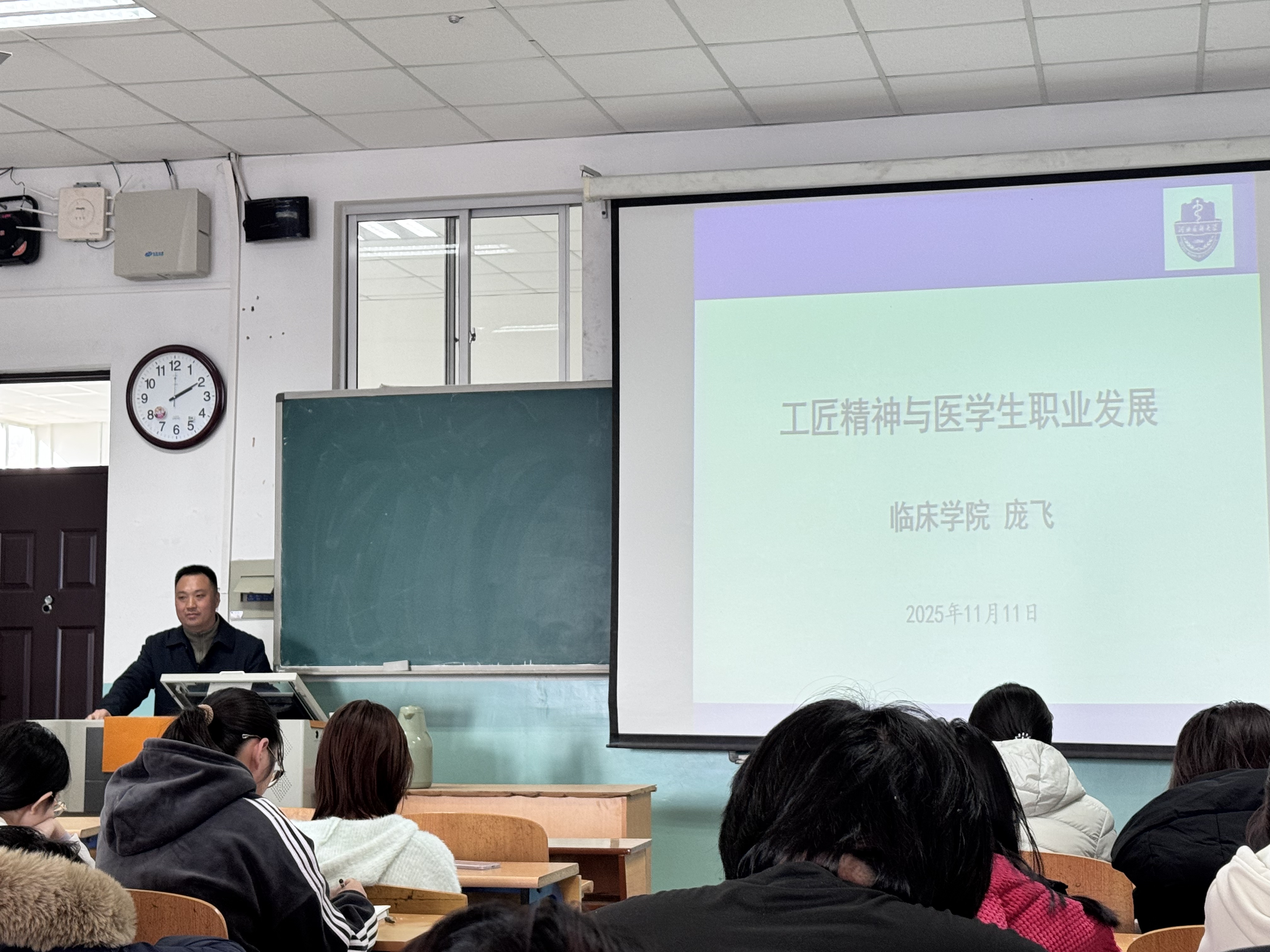 1762939204466033388.jpg 1762939204466033388.jpg